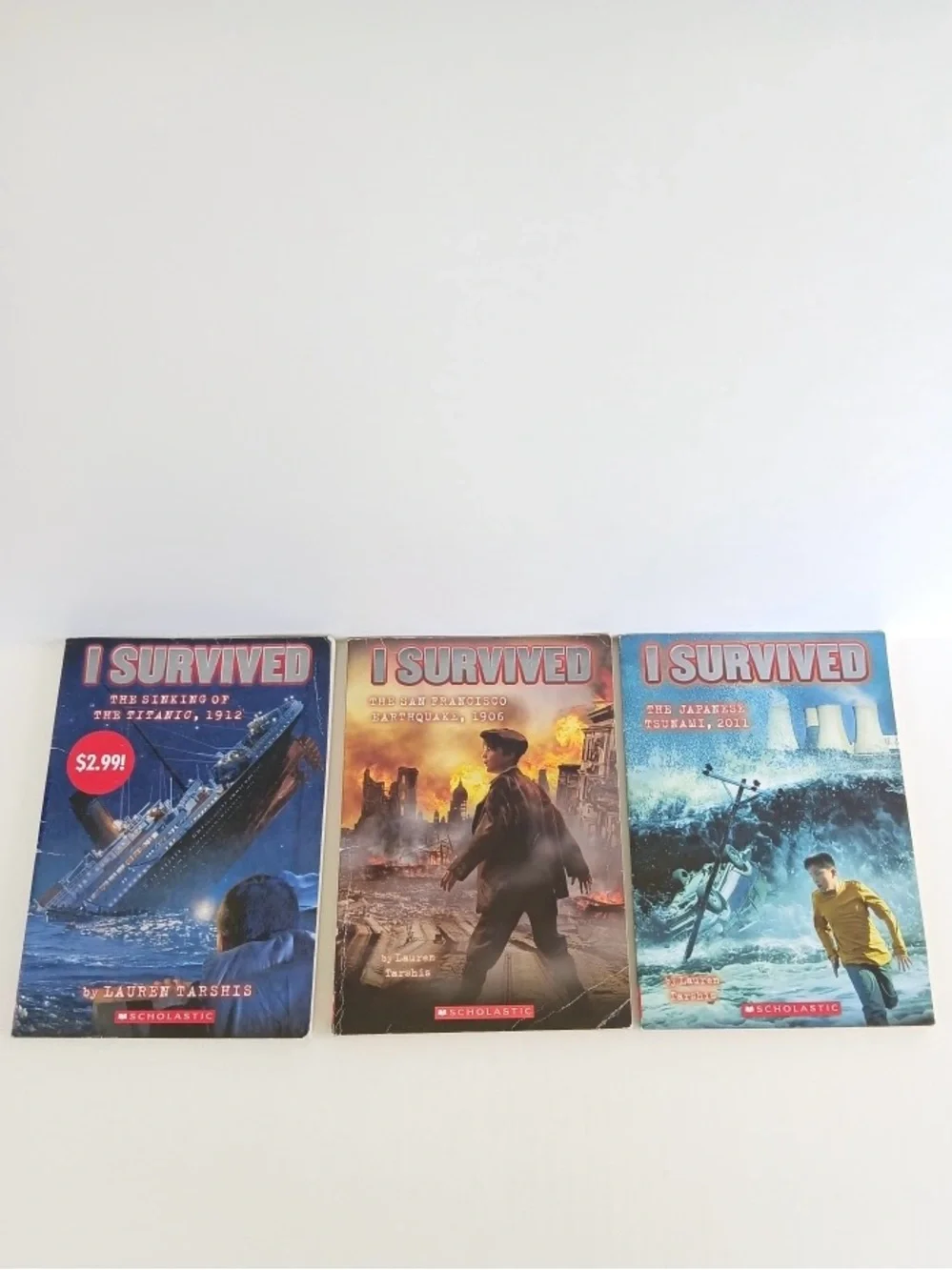 I survived books set of 12 - Picture 2 of 5